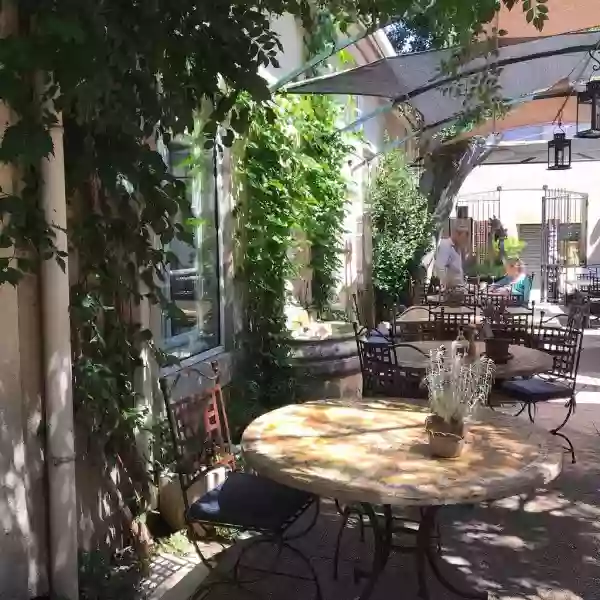Le restaurant - Maison de la Tour - Avignon - Restaurant original Avignon